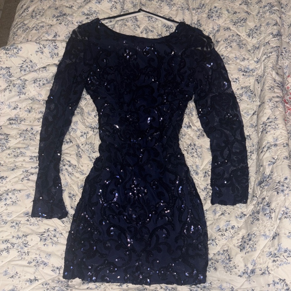 Windsor Midnight Blue Sequin Long Sleeve Dress
